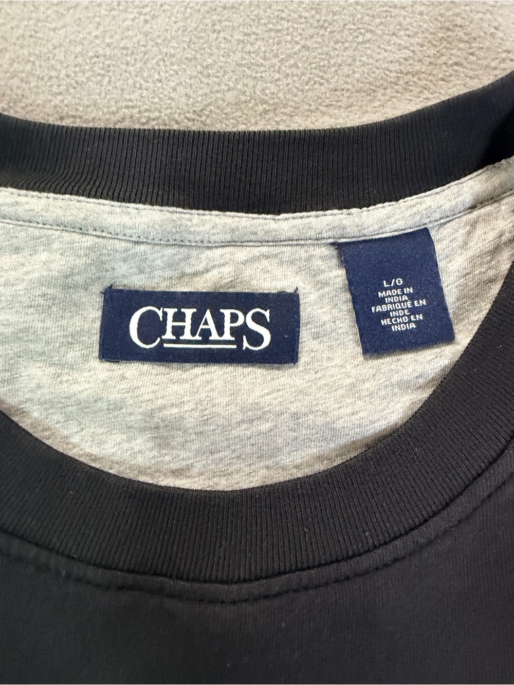 Chaps Men's Crewneck Black Sweatshirt- Large - Picture 4 of 6